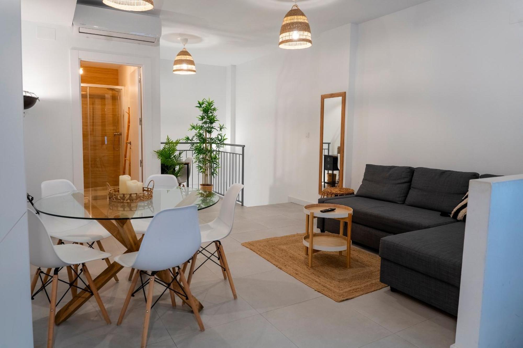 Apartment Andrea In Malaga Center Екстер'єр фото